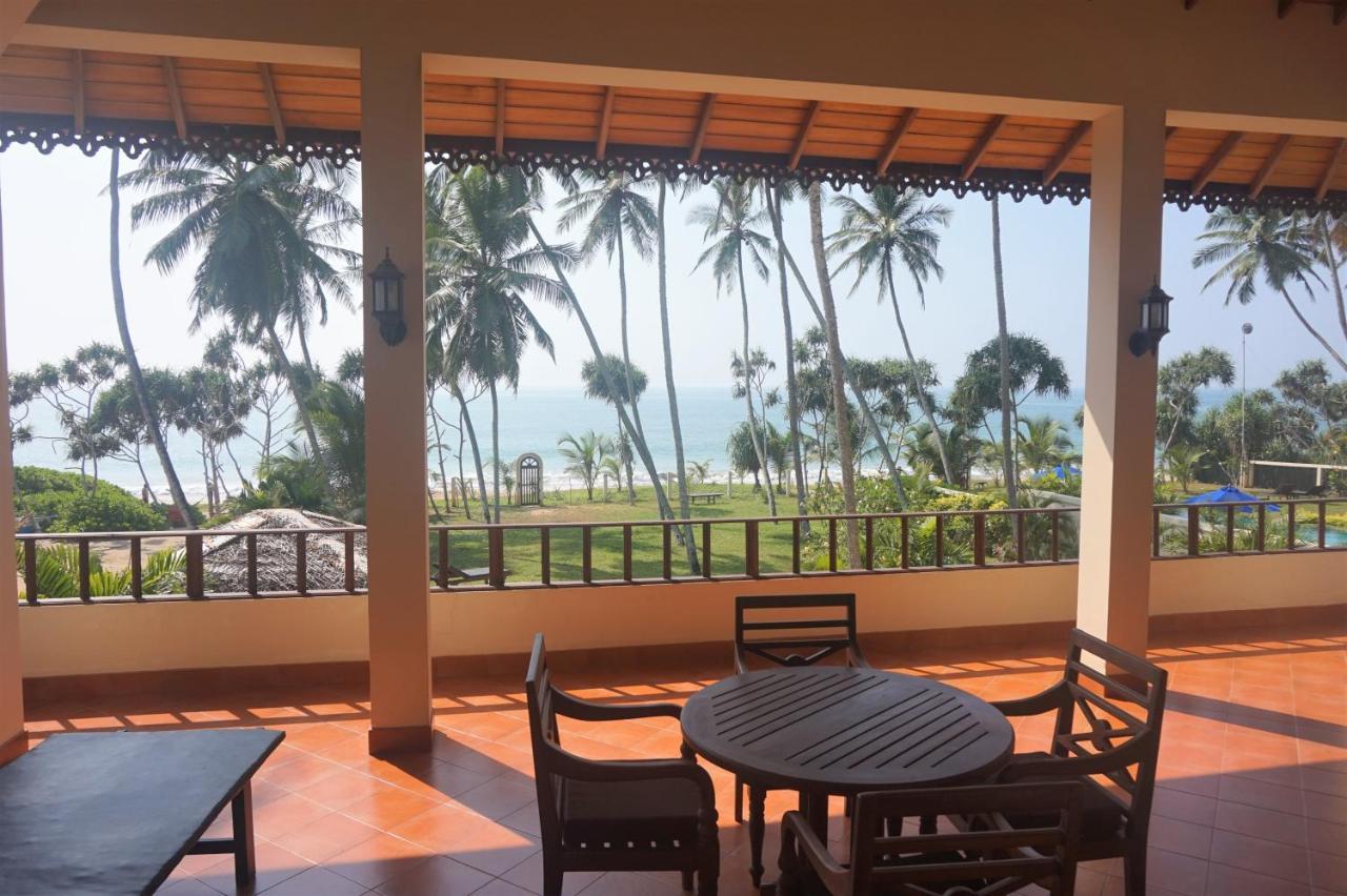 Lanka Beach Bungalows Tangalle Bagian luar foto
