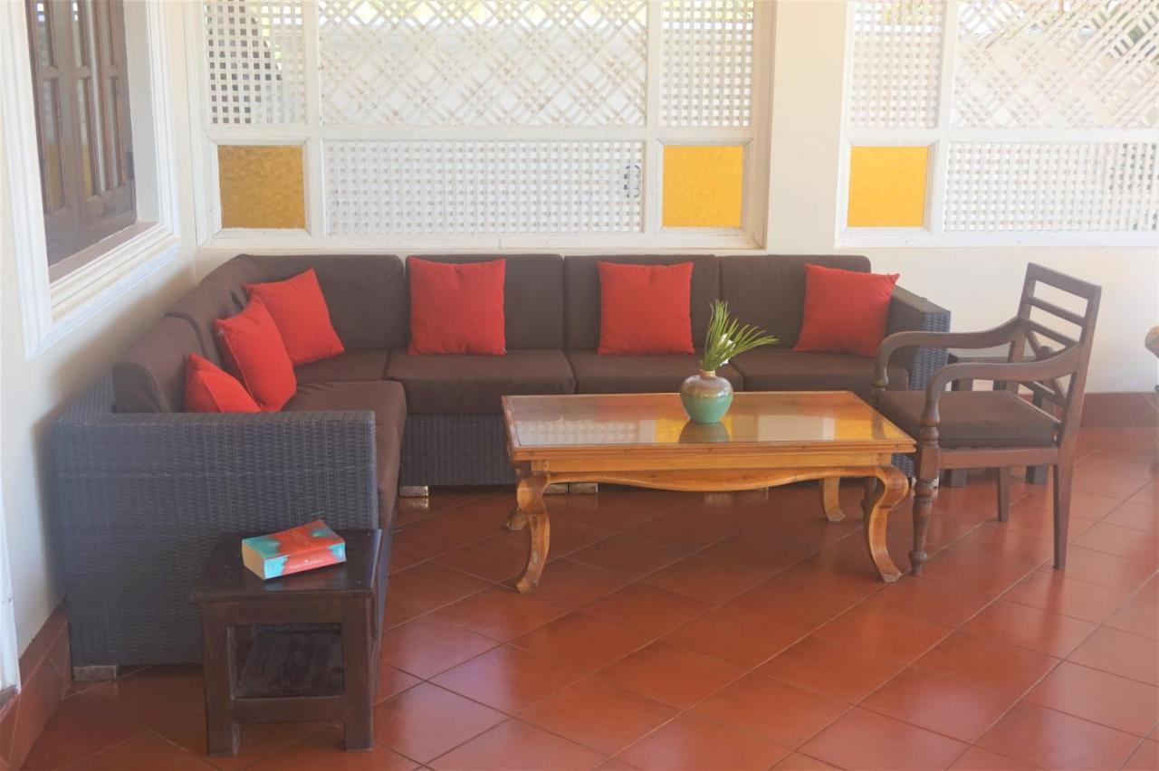 Lanka Beach Bungalows Tangalle Bagian luar foto