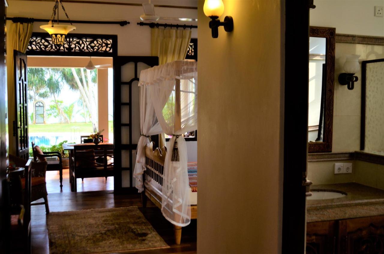 Lanka Beach Bungalows Tangalle Bagian luar foto
