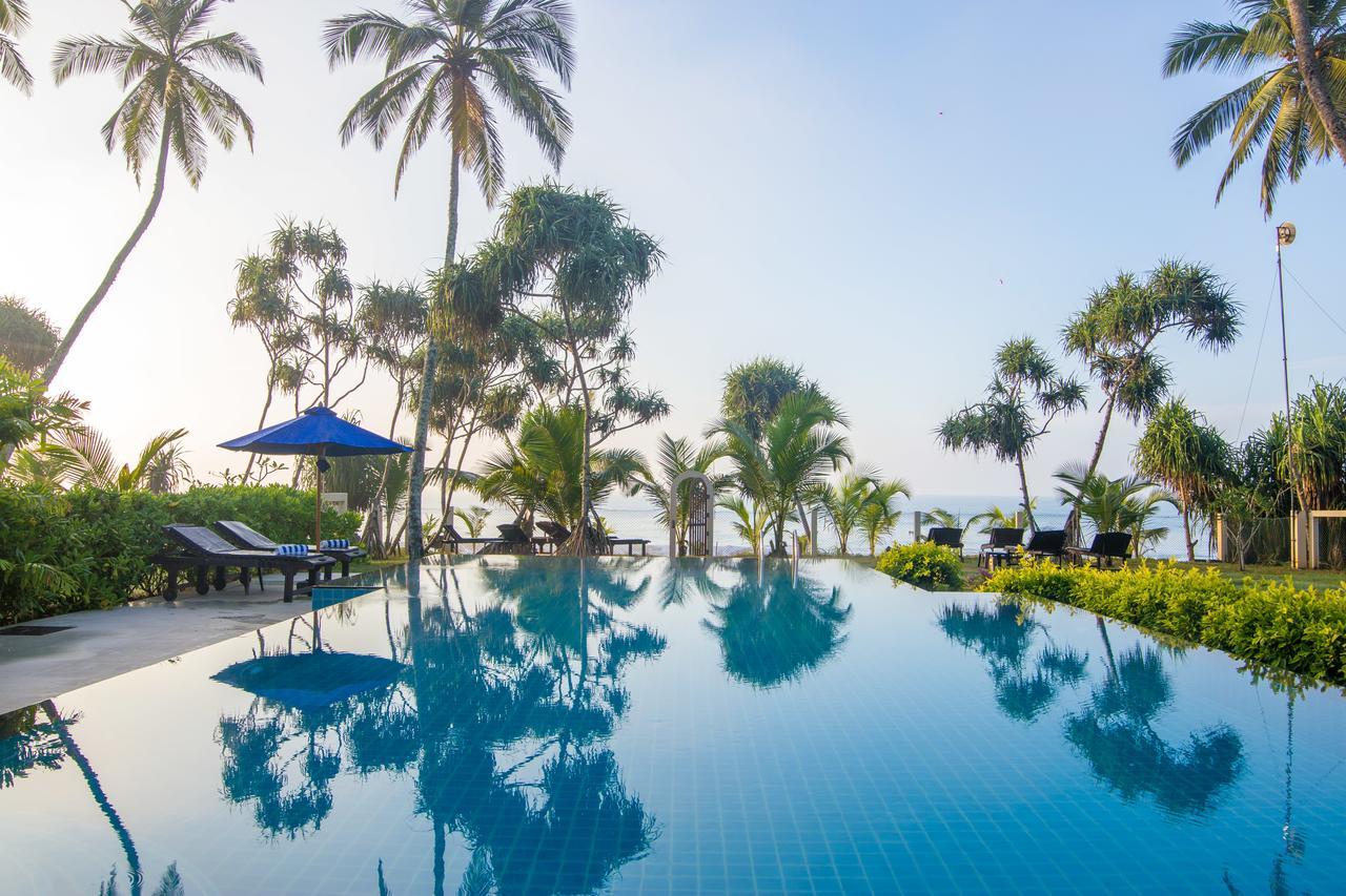 Lanka Beach Bungalows Tangalle Bagian luar foto
